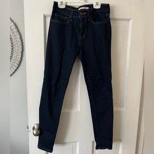 LEVI 710 Super Skinny Jeans